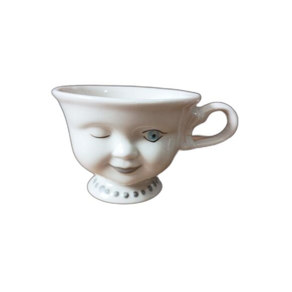 Bailey's Irish Cream Helen Hunt Ceramic Cup For Los Angeles Youth Network - Picture 1 of 7